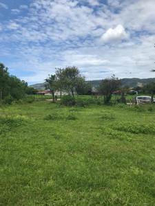 Amplo Terreno em Paulo Lopes com Escritura Pública, a 10 min da Praia da Gamboa!