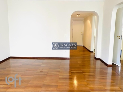 Apartamento à venda em Jardim Paulistano com 193 m², 3 quartos, 1 suíte, 2 vagas