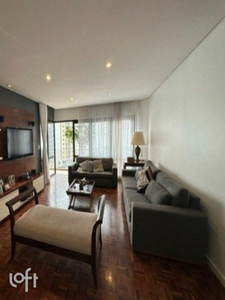 Apartamento à venda em Moema Pássaros com 180 m², 3 quartos, 3 suítes, 3 vagas