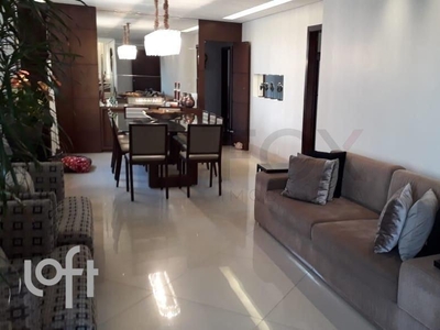 Apartamento à venda em Santo Antônio com 175 m², 4 quartos, 1 suíte, 4 vagas