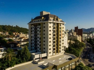 Apartamento com 3 quartos à venda na rua lauro linhares, 796, trindade, florianópolis, 117 m2 por r$ 1.498.905