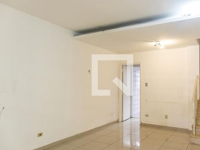 CASA com 2 dormitórios e 2 garagens