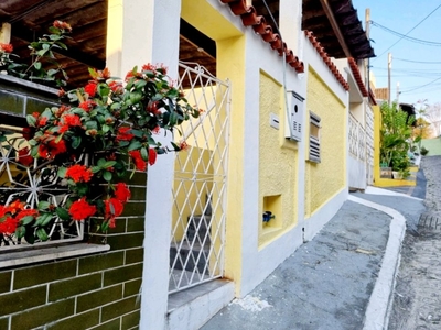 Casa em Condomínio - Rio de Janeiro, RJ no bairro Vila Valqueire