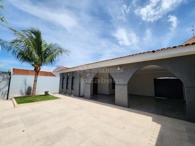 Casa 3 dormitórios comendador maçor daud