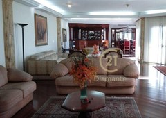 Apartamento à venda por R$ 2.500.000
