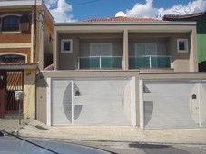 Casa à venda por R$ 980.000