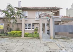 Casa à venda por R$ 960.000