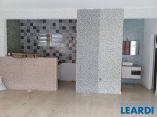 Comercial à venda por R$ 2.500.000