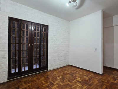 Apartamento em Centro, Barra do Piraí/RJ de 65m² 2 quartos à venda por R$ 249.000,00