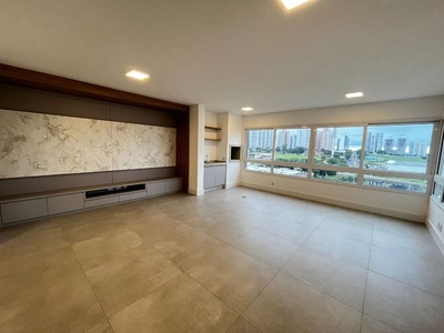 Apartamento em Gleba Fazenda Palhano, Londrina/PR de 125m² 3 quartos para locação R$ 5.600,00/mes