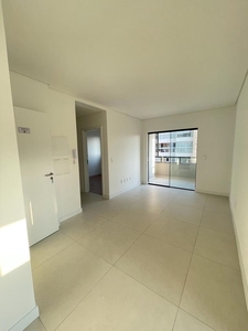 Apartamento em Rio Pequeno, Camboriú/SC de 65m² 2 quartos à venda por R$ 619.000,00