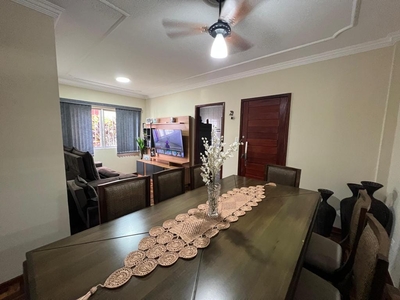 Apartamento em Santa Maria, Juiz de Fora/MG de 100m² 3 quartos à venda por R$ 248.000,00