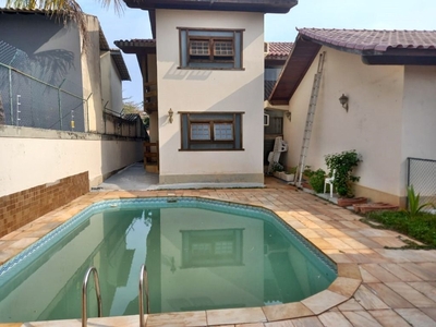 Casa em Camboinhas, Niterói/RJ de 400m² 5 quartos para locação R$ 8.900,00/mes