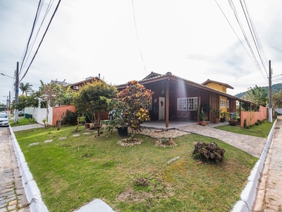 Casa em Canasvieiras, Florianópolis/SC de 199m² 4 quartos à venda por R$ 1.149.000,00