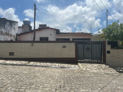 Casa em Castelo Branco, João Pessoa/PB de 115m² 3 quartos à venda por R$ 350.000,00 ou para locação R$ 1.500,00/mes