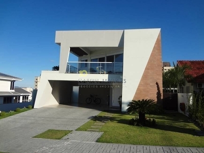 Casa em Cidade Universitária Pedra Branca, Palhoça/SC de 300m² 3 quartos à venda por R$ 2.799.000,00