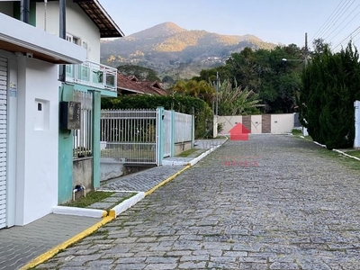 Casa em Cônego, Nova Friburgo/RJ de 200m² 4 quartos à venda por R$ 1.399.000,00