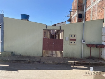 Casa em Del Lago I (Paranoá), Brasília/DF de 141m² 4 quartos à venda por R$ 164.000,00