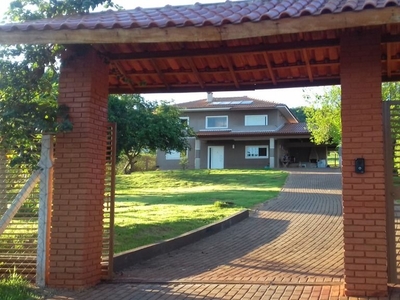Casa em Esperança, Londrina/PR de 300m² 4 quartos para locação R$ 5.000,00/mes