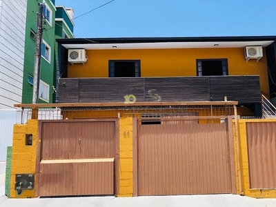 Casa em Forquilhinha, São José/SC de 400m² 3 quartos à venda por R$ 1.649.000,00