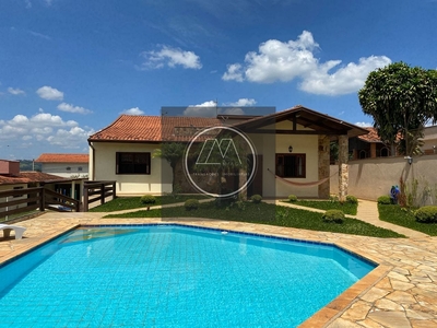Casa em Jardim Brasil, São Roque/SP de 460m² 4 quartos à venda por R$ 2.779.000,00
