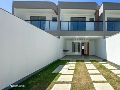 Casa em Manguinhos, Serra/ES de 150m² 3 quartos à venda por R$ 779.000,00