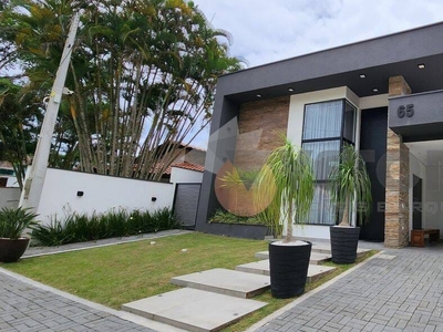 Casa em Massaguaçu, Caraguatatuba/SP de 240m² 4 quartos à venda por R$ 1.839.000,00