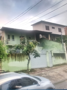 Casa em Palmares, Belo Horizonte/MG de 240m² 4 quartos à venda por R$ 869.000,00