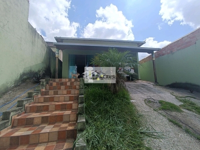 Casa em Palmeiras (Parque Durval De Barros), Ibirité/MG de 240m² 3 quartos à venda por R$ 399.000,00