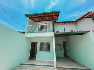 Casa em Piratininga, Niterói/RJ de 120m² 4 quartos para locação R$ 3.800,00/mes