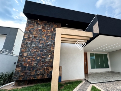 Casa em Plano Diretor Norte, Palmas/TO de 205m² 3 quartos à venda por R$ 1.159.000,00