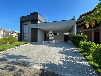 Casa em Residencial Novo Horizonte, Taubaté/SP de 170m² 3 quartos à venda por R$ 929.000,00