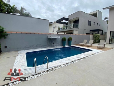 Casa em Riviera, Bertioga/SP de 240m² 3 quartos à venda por R$ 3.499.000,00