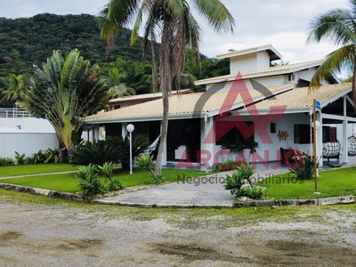 Casa em Sertão do Perequê Mirim, Ubatuba/SP de 810m² 5 quartos à venda por R$ 1.749.000,00