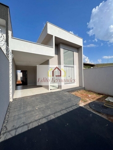 Casa em Vila Mariana, Aparecida de Goiânia/GO de 195m² 3 quartos à venda por R$ 489.000,00