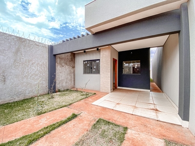 Casa em Vila Santo Eugênio, Campo Grande/MS de 72m² 2 quartos à venda por R$ 334.000,00