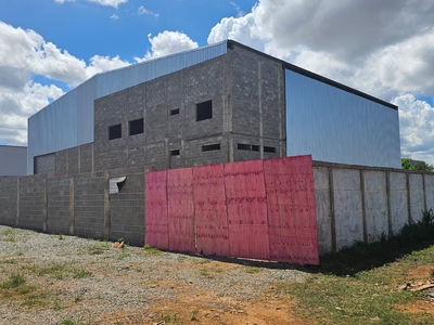 Galpão em Setor de Materiais de Construção (Ceilândia), Brasília/DF de 1000m² para locação R$ 30.000,00/mes