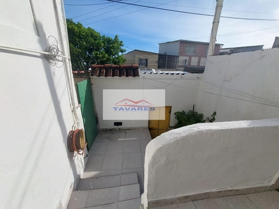 Kitnet em Raul Veiga, São Gonçalo/RJ de 35m² 1 quartos para locação R$ 530,00/mes