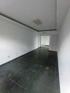 Sala em Badu, Niterói/RJ de 29m² à venda por R$ 119.000,00
