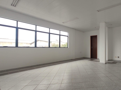 Sala em Centro, Campo Largo/PR de 33m² para locação R$ 530,00/mes