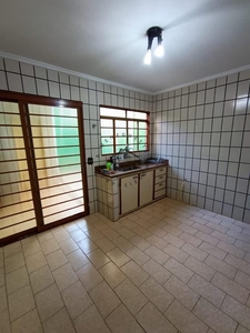 Sobrado em Jardim José Sampaio Júnior, Ribeirão Preto/SP de 150m² 2 quartos à venda por R$ 219.000,00