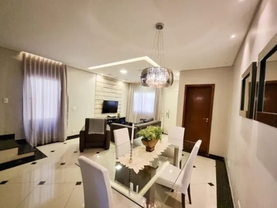 Sobrado em Jardim Santa Maria, Jacareí/SP de 156m² 3 quartos à venda por R$ 662.000,00