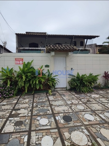 Sobrado em São Francisco, Ilhéus/BA de 450m² 6 quartos à venda por R$ 1.249.000,00