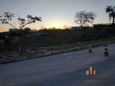 Terreno em Centro, Betim/MG de 1000m² à venda por R$ 358.000,00