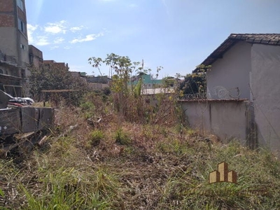 Terreno em Niterói, Betim/MG de 500m² à venda por R$ 328.000,00
