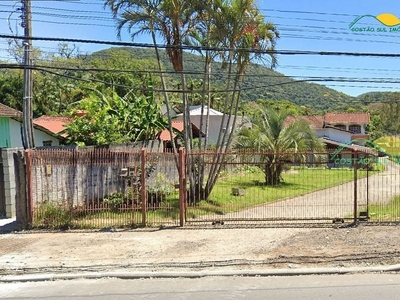 Terreno em Rio Tavares, Florianópolis/SC de 300m² à venda por R$ 3.498.000,00
