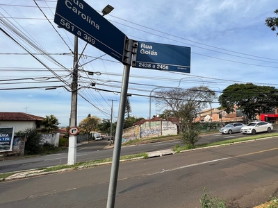 Terreno em Vila Simões, Londrina/PR de 450m² à venda por R$ 1.098.000,00