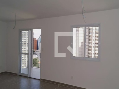 Apartamento para aluguel e venda possui 36 metros quadrados com 1 quarto