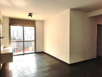 Apartameto de 80 m² com 2 Dormitórios e 1 Garagem, próximo à Av Sumaré e Av. Alfonso Bover