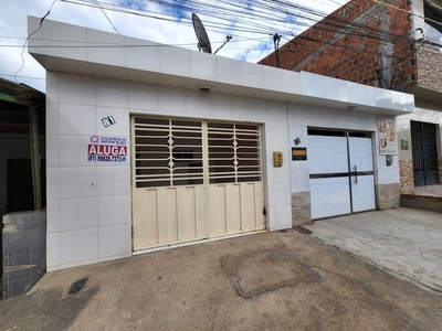 Casa a venda no bairro João Mota - 2 quartos